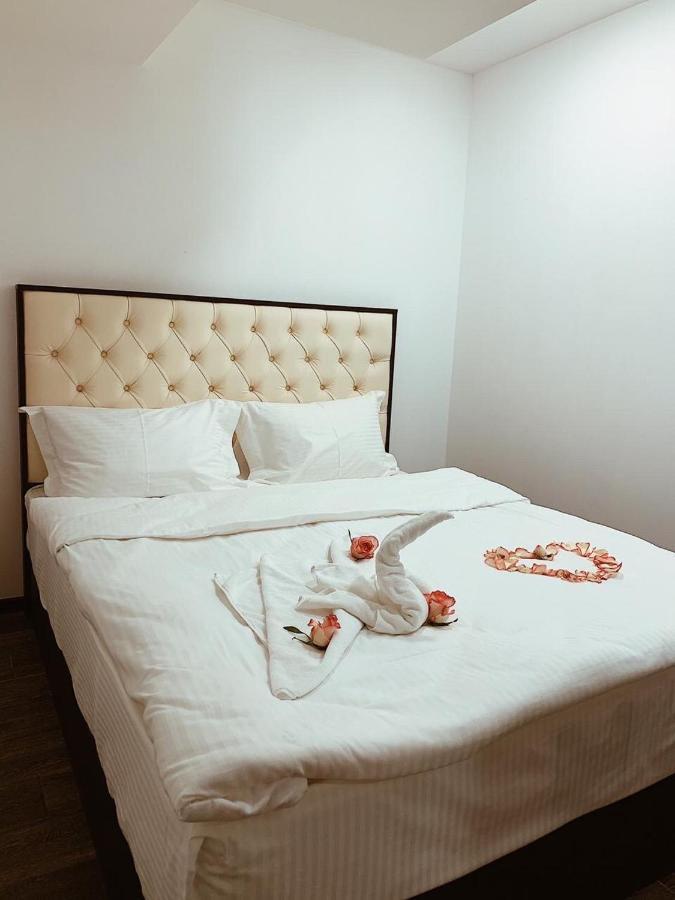 It Hotel Tumanyan Street Ereván Exterior foto